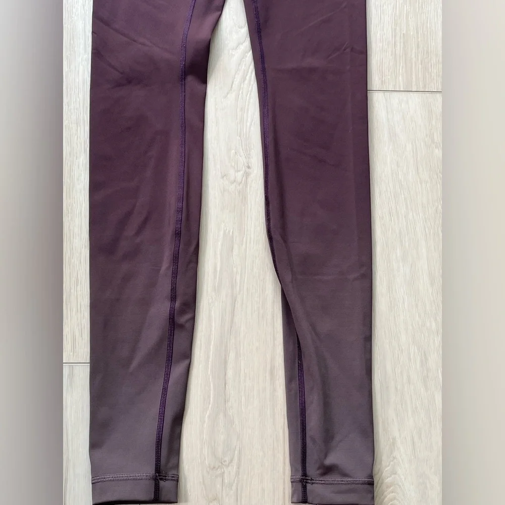 LULULEMON :: LEGGINGS